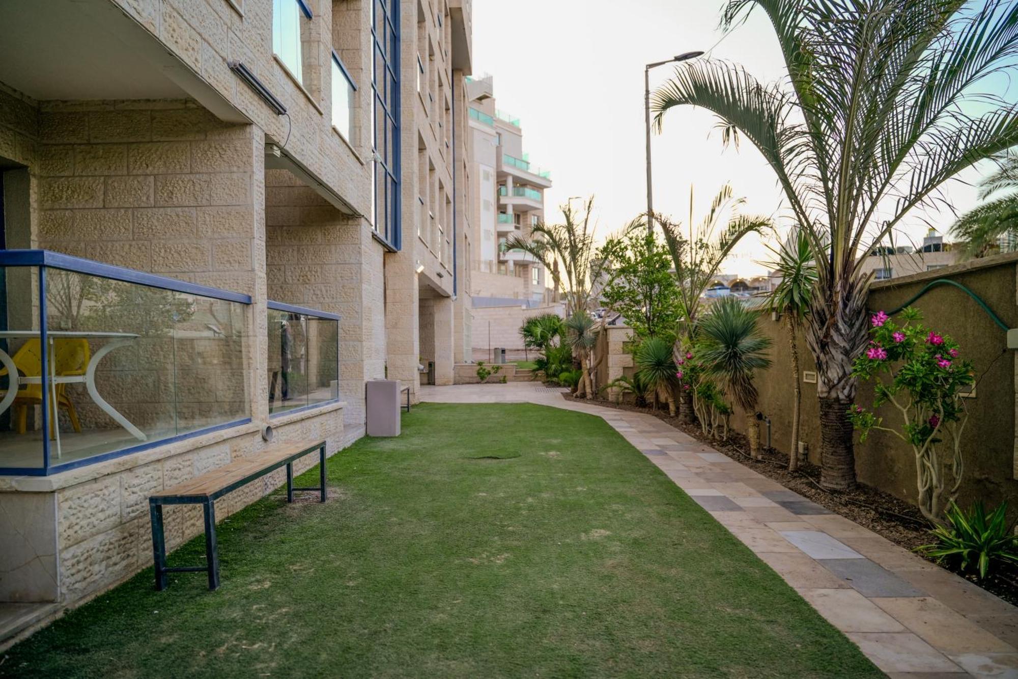 Central Park Residence Ейлат Екстериор снимка